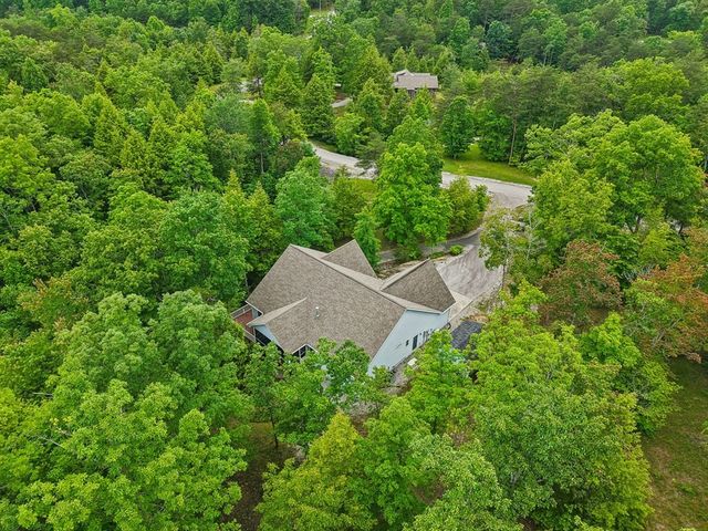 1092 Grandview Way, Jamestown, TN 38556