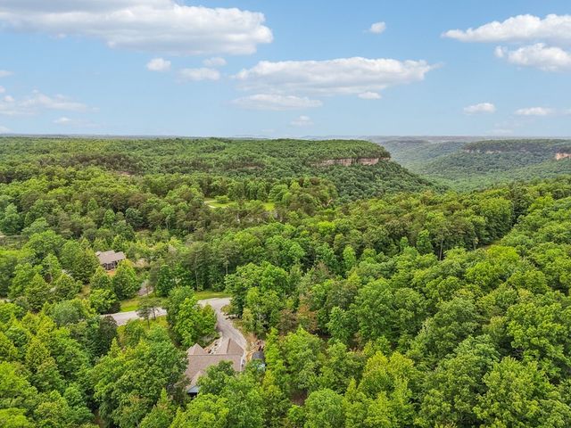 1092 Grandview Way, Jamestown, TN 38556