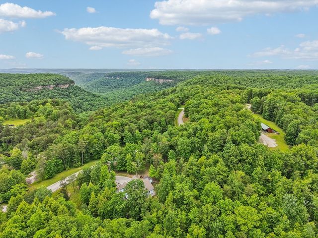1092 Grandview Way, Jamestown, TN 38556