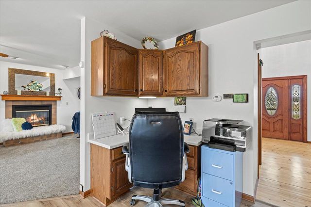 W350N6781 Baltic Pass, Oconomowoc, WI 53066