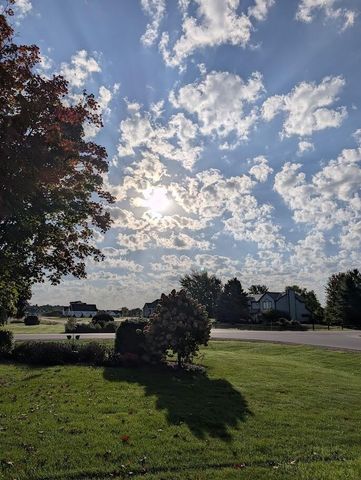 W350N6781 Baltic Pass, Oconomowoc, WI 53066