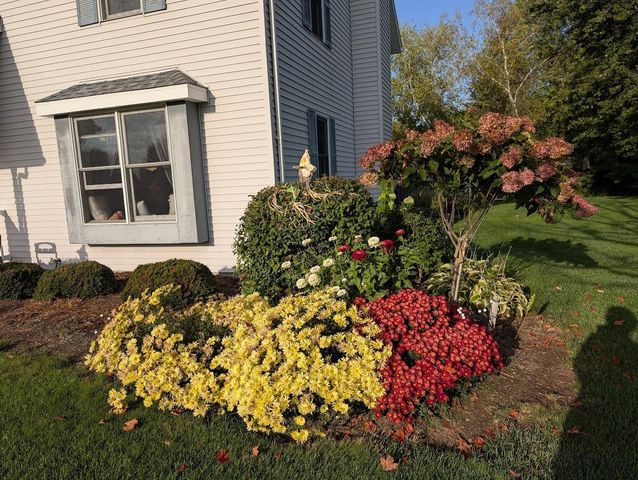 W350N6781 Baltic Pass, Oconomowoc, WI 53066