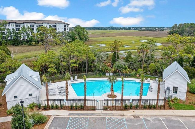 802 Kings Oak Court 7, Charleston, SC 29492