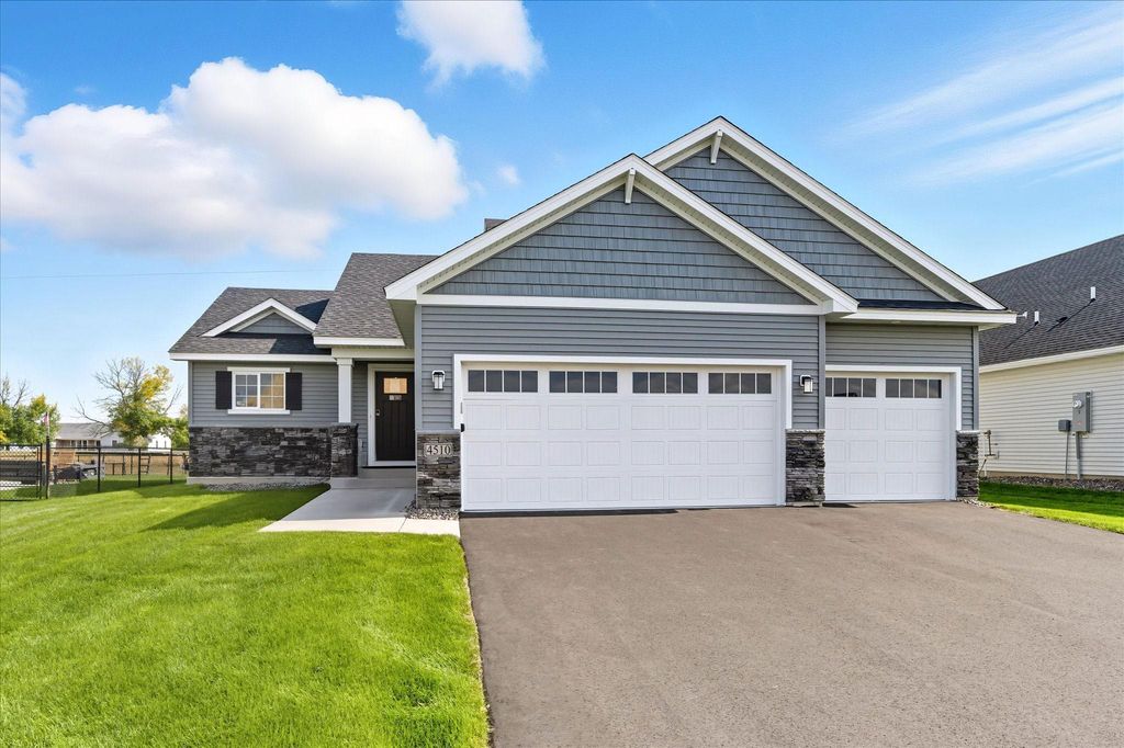 4383 86th Street NE, Monticello, MN 55362