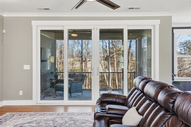 208 Faraway Hills Dr, Gallatin, TN 37066