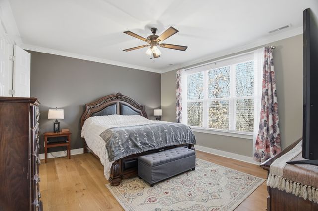 208 Faraway Hills Dr, Gallatin, TN 37066