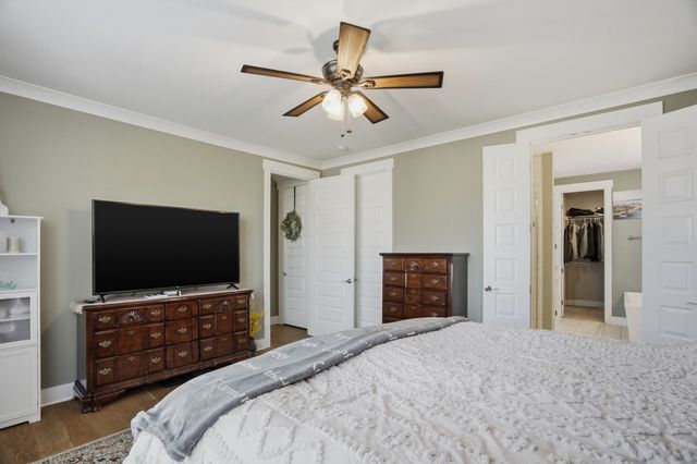 208 Faraway Hills Dr, Gallatin, TN 37066