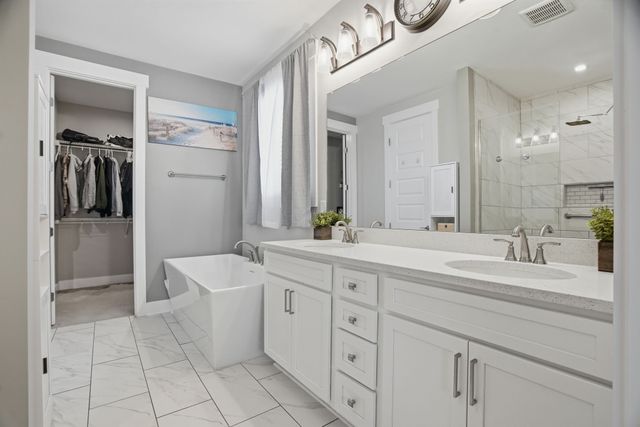 208 Faraway Hills Dr, Gallatin, TN 37066