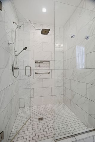 208 Faraway Hills Dr, Gallatin, TN 37066