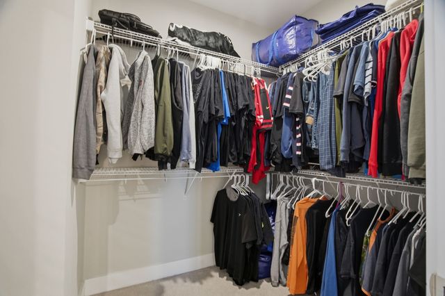 208 Faraway Hills Dr, Gallatin, TN 37066