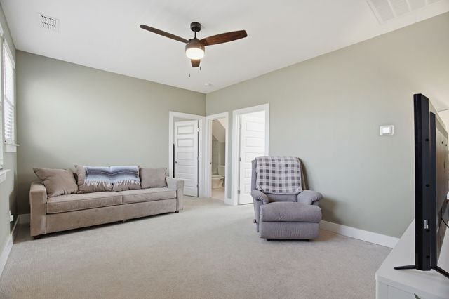 208 Faraway Hills Dr, Gallatin, TN 37066