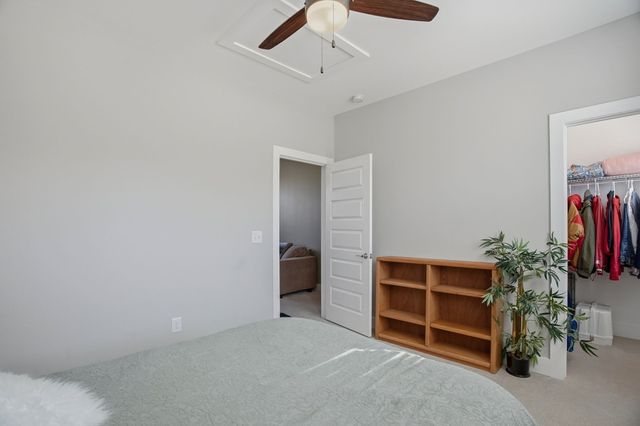 208 Faraway Hills Dr, Gallatin, TN 37066