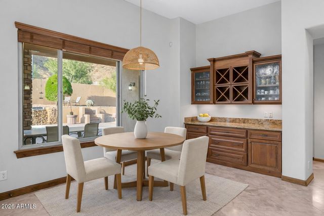 3110 W GLENHAVEN Drive, Phoenix, AZ 85045