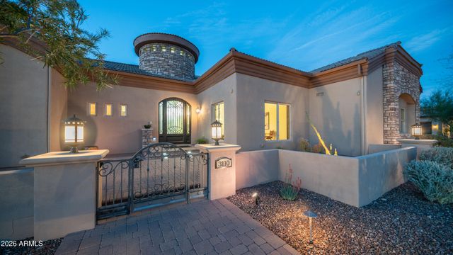 3110 W GLENHAVEN Drive, Phoenix, AZ 85045