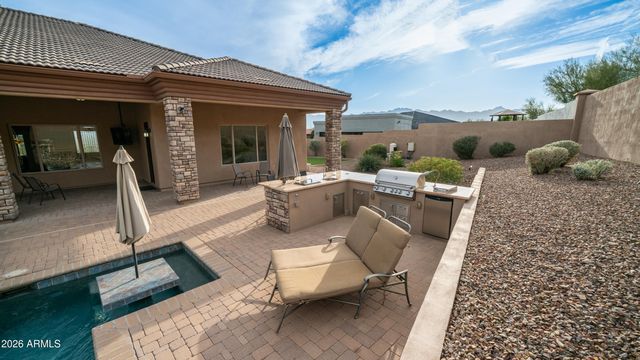 3110 W GLENHAVEN Drive, Phoenix, AZ 85045