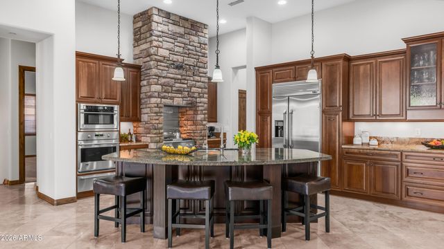 3110 W GLENHAVEN Drive, Phoenix, AZ 85045