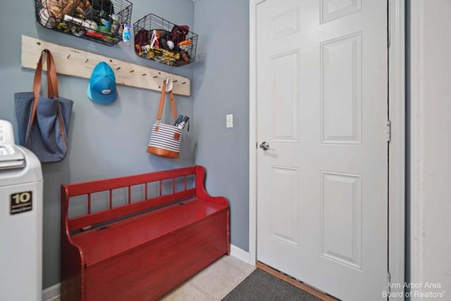 214 Glenwood Circle, Manchester, MI 48158