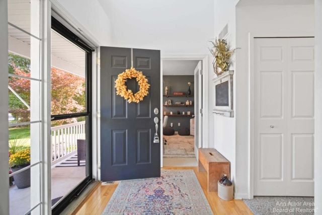 214 Glenwood Circle, Manchester, MI 48158