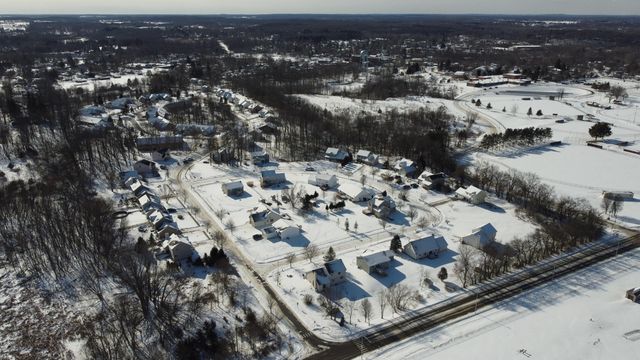 214 Glenwood Circle, Manchester, MI 48158