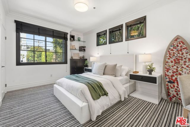 850 N Croft Avenue 202, West Hollywood, CA 90069