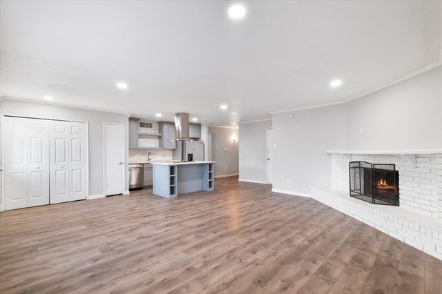 5529 Gates Drive, The Colony, TX 75056