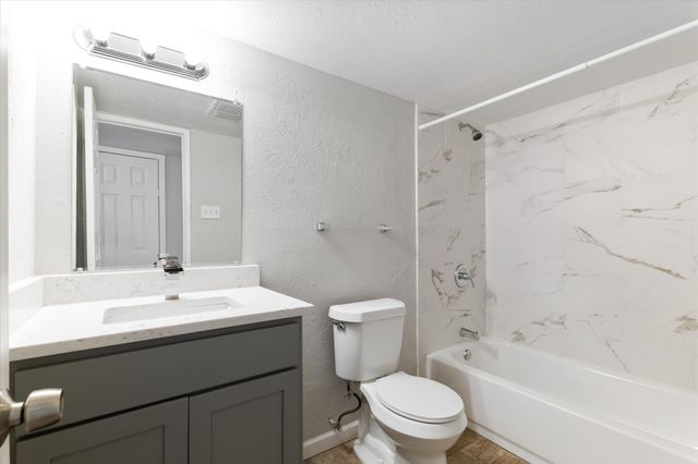 5529 Gates Drive, The Colony, TX 75056