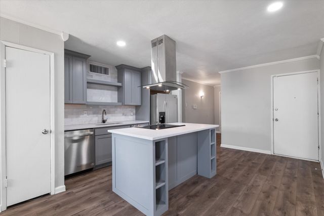 5529 Gates Drive, The Colony, TX 75056