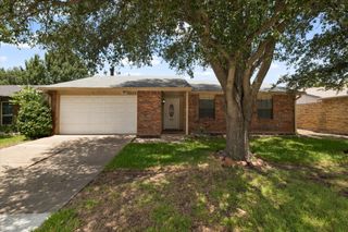 5529 Gates Drive, The Colony, TX 75056