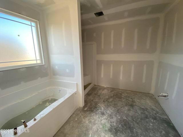 200 Rae Drive, Pikeville, NC 27863