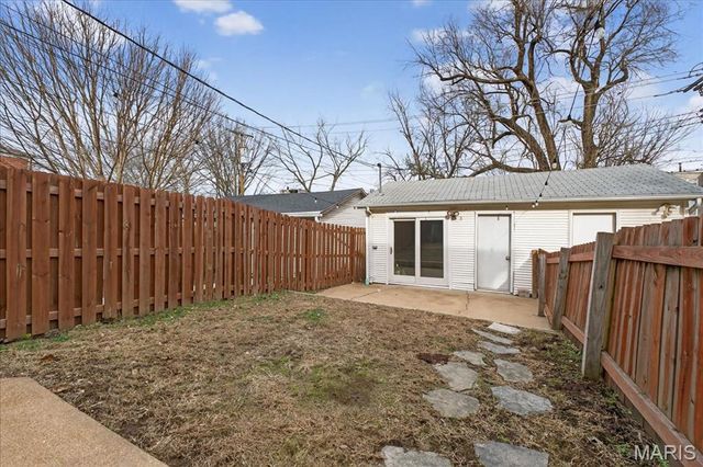 2329 Park Avenue, St Louis, MO 63104