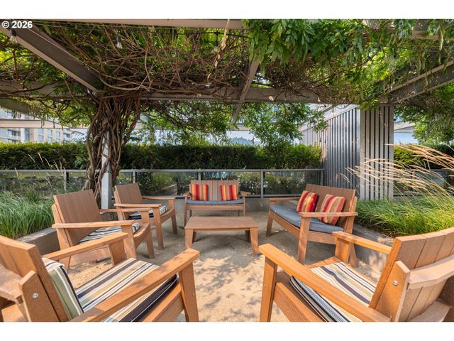 3601 S RIVER Pkwy 1900, Portland, OR 97239