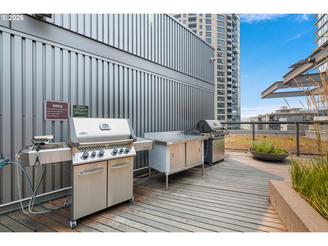3601 S RIVER Pkwy 1900, Portland, OR 97239