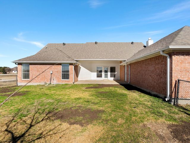 217 Ridge Country Road, Haslet, TX 76052