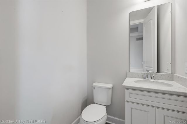 24355 Pinnacle Circle, Lyon Charter Township, MI 48178