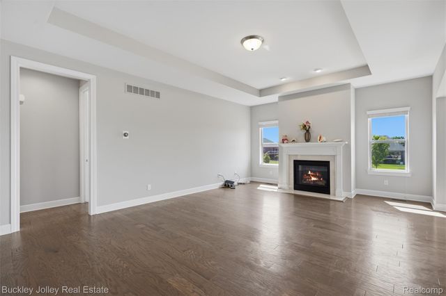 24355 Pinnacle Circle, Lyon Charter Township, MI 48178
