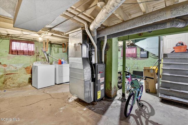 247 E Pearl Street, Toledo, OH 43608