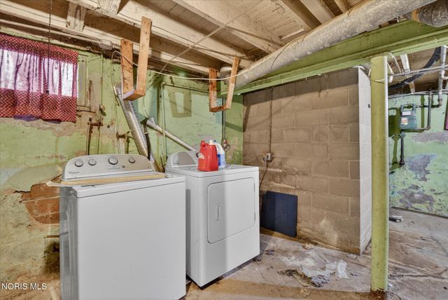 247 E Pearl Street, Toledo, OH 43608