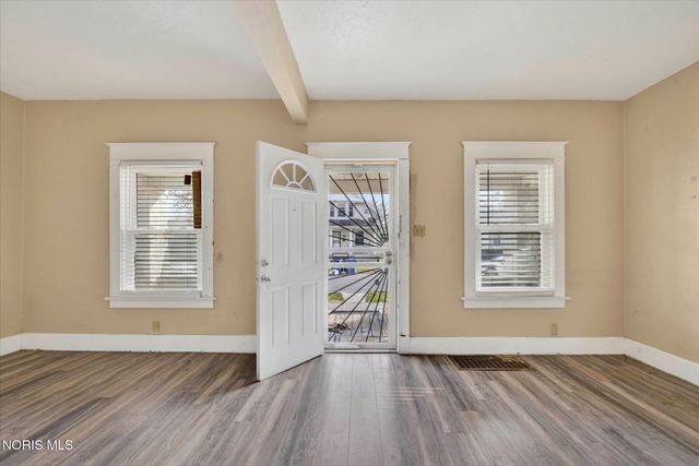 247 E Pearl Street, Toledo, OH 43608