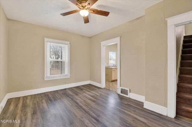 247 E Pearl Street, Toledo, OH 43608