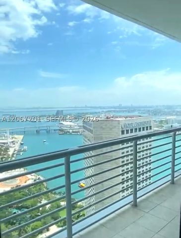 325 S Biscayne Blvd 4214, Miami, FL 33131