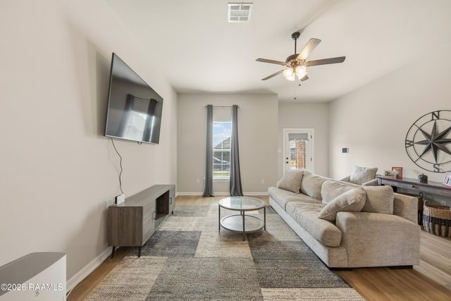 124 Alpine Meadows Lane, Lafayette, LA 70506