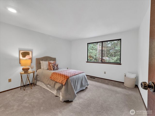 4114 31st Avenue Ct, Gig Harbor, WA 98335