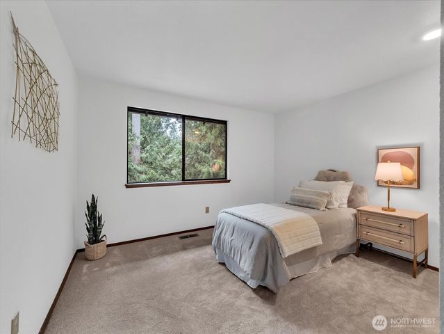 4114 31st Avenue Ct, Gig Harbor, WA 98335