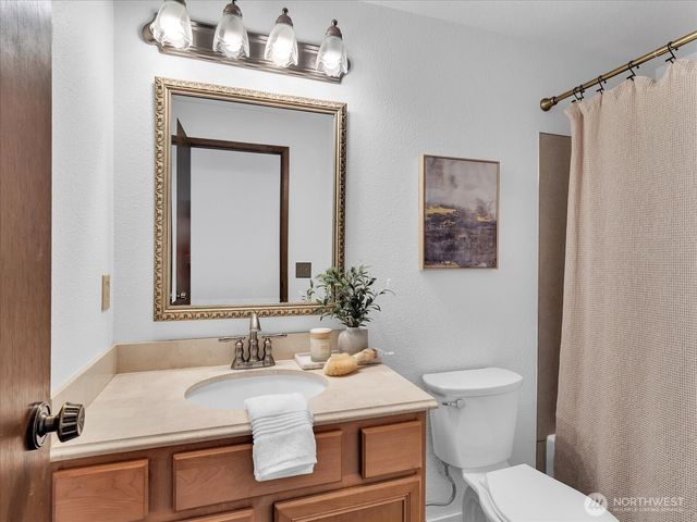 4114 31st Avenue Ct, Gig Harbor, WA 98335