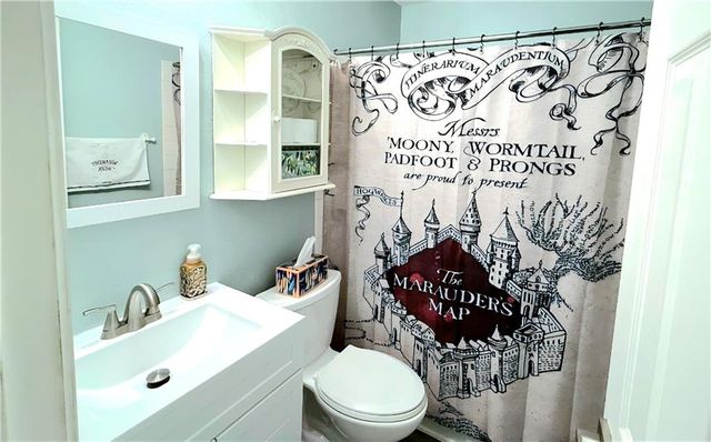 418 NW 78th Terrace, Kansas City, MO 64118