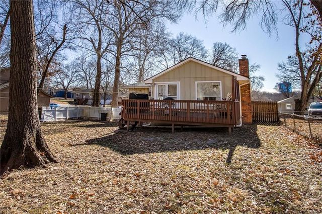 418 NW 78th Terrace, Kansas City, MO 64118