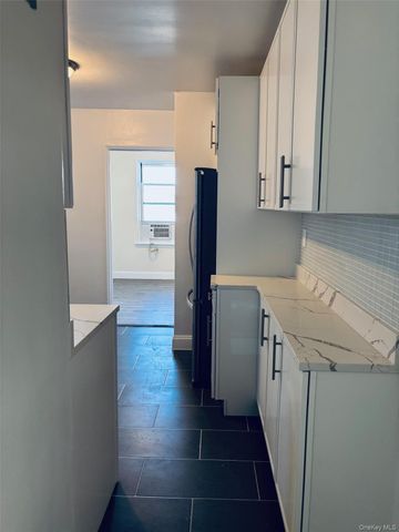 1300 Midland Avenue A-36, Yonkers, NY 10704