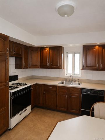 563 Ellsworth Avenue 3, Bronx, NY 10465