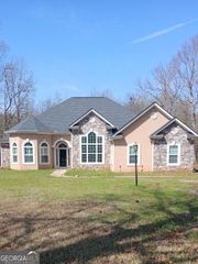 429 Telluride Court, Locust Grove, GA 30248