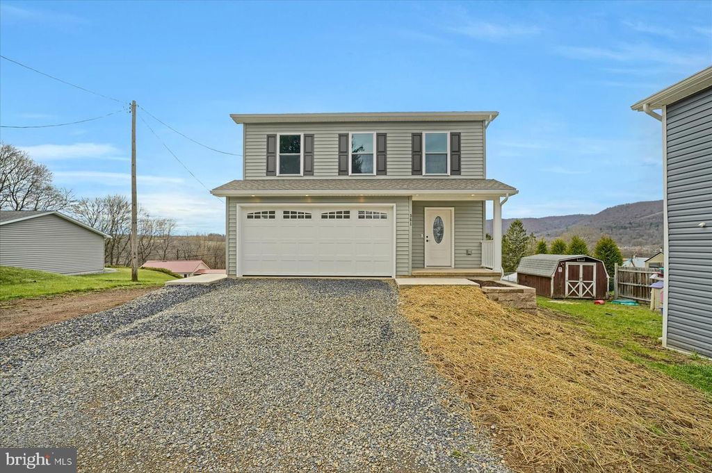 361 S SPRING ST, Bellefonte, PA 16823